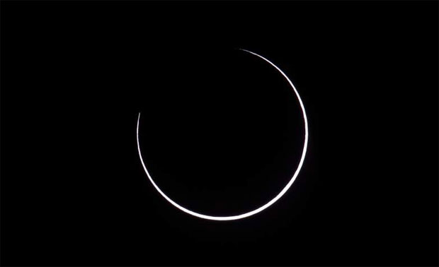 صور حديثة لكسوف الشمس من ناسا NASA Solar Eclipse 2017 -عالم الصور